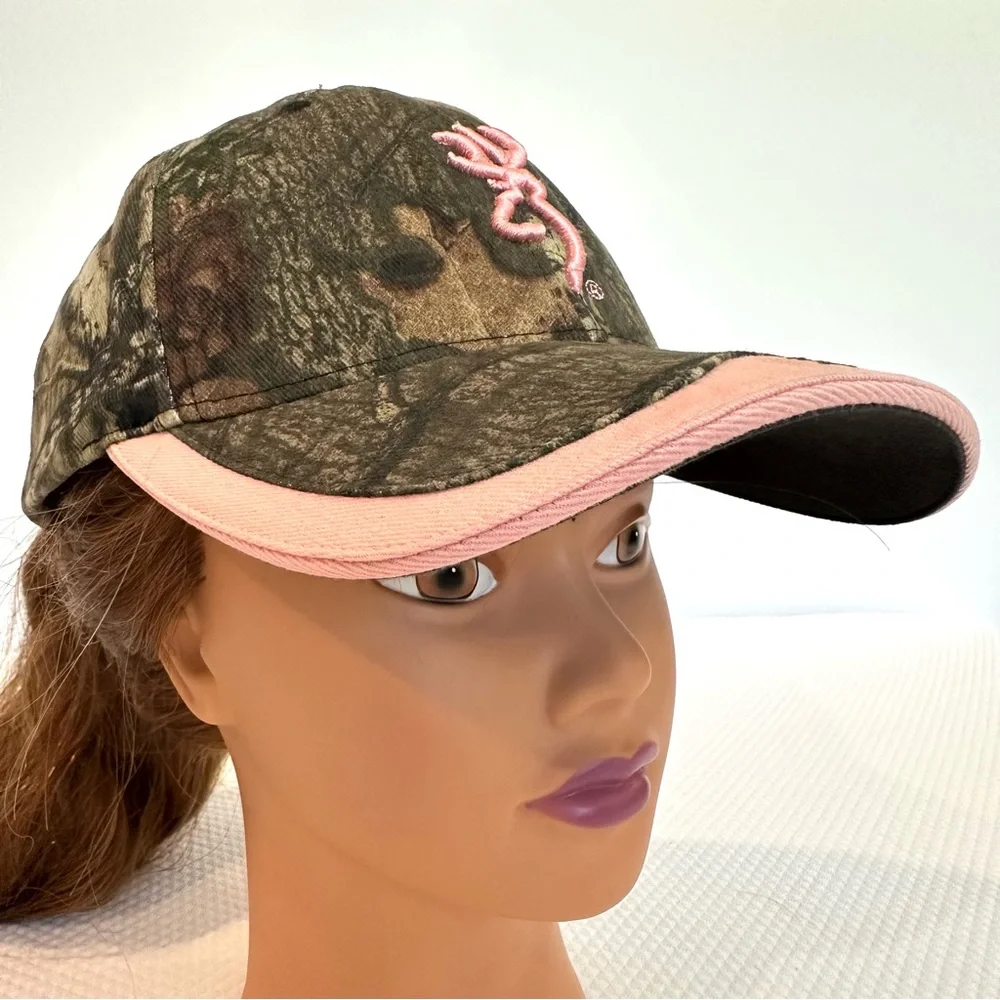 Browning Women's Camo Hat with Pink‎ Trim & Classic Buck-mark Outline